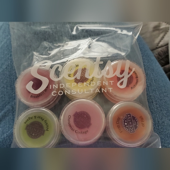 Scentsy Tester 6 pack - Picture 1 of 2